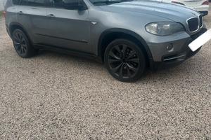 BMW X5 3.0 V6 2009 270.000 km