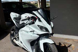 YAMAHA YZF R125
