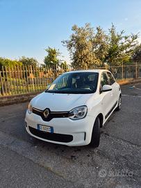 RENAULT TWINGO III DUEL2 TCe 95 EDC TURBO