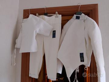 Titolo: Divisa Scherma FIE 800N Completa  Maschera