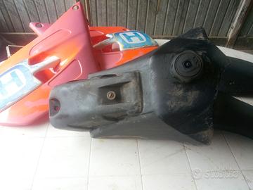 Plasticche  Husqvarna