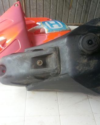 Plasticche  Husqvarna