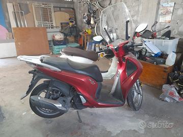 scooter SH 125
