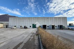 CAPANNONE A CHIUPPANO