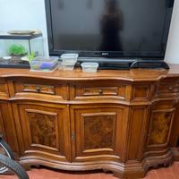 Credenza