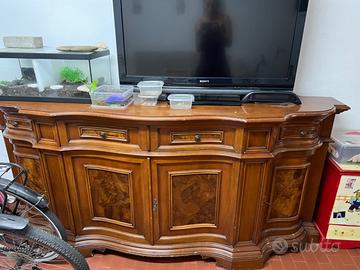 Credenza