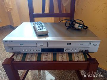 "Lettore combinato Samsung SV-DVD440".
