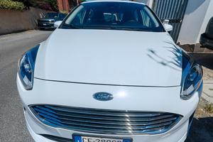 Ford Fiesta 2021 versione titanium