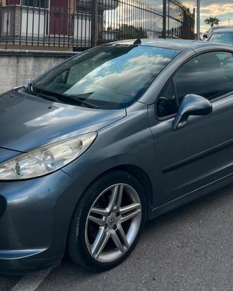 PEUGEOT 207 CC Féline