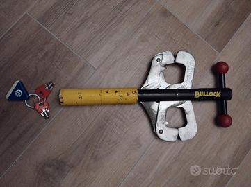 Antifurto auto blocca pedali Bullock