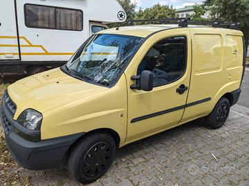  furgoncino  Fiat doblo 1,2 benzina anno 2001