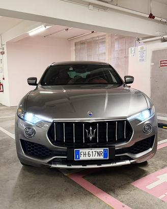 Maserati levante Diesel 250cv