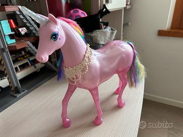 Unicorno Barbie Dreamtopia con luci e suoni