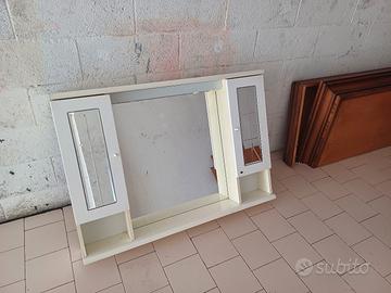 specchiera bianca per bagno 