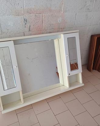 specchiera bianca per bagno 