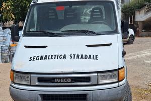 IVECO DAILY 35C11A – ANNO 2001 – 2.8 78 KW