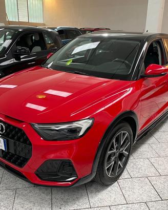 Audi A1 citycarver 30 TFSI S tronic Admired