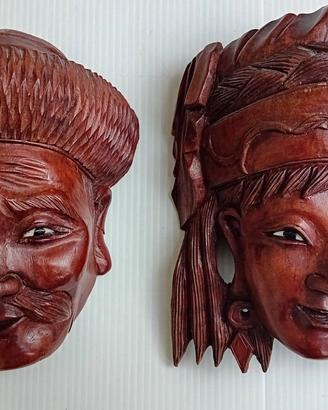 Coppia di maschere antiquariato orientale