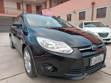 Ford Focus 1.6 TDCi 95 CV SW guidabile da neopaten