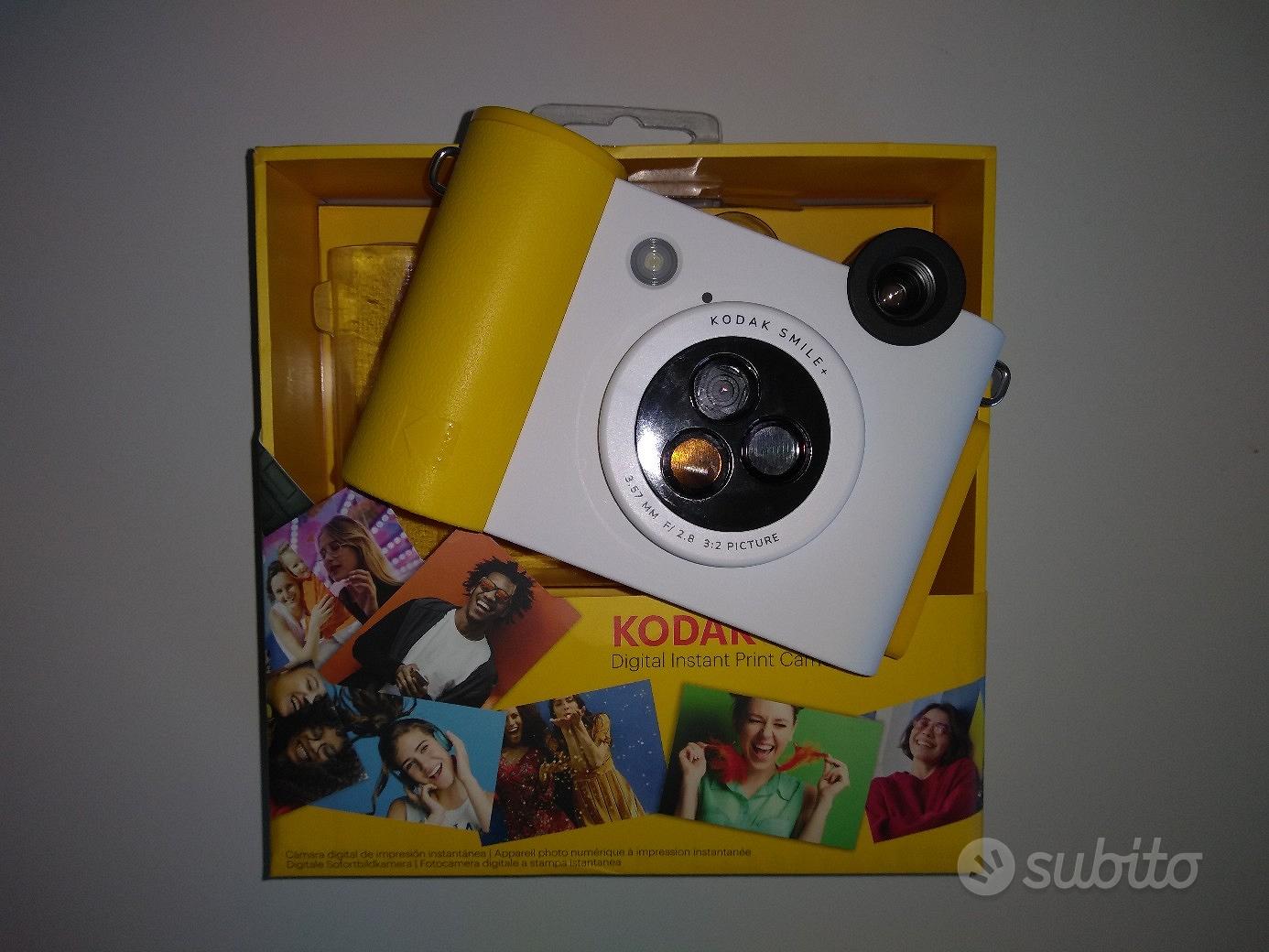 Kodak Smile+ Digital Instante Print Camera - Fotografia In vendita a Bergamo