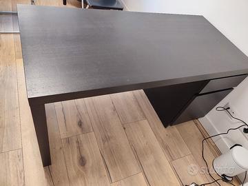 Scrivania Ikea Malm marrone