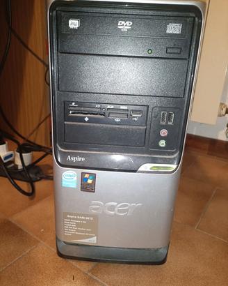 PC fisso Acer Aspire SA80 con monitor, tastiera e 