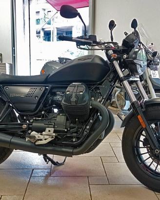 Moto Guzzi V9 Bobber - Unico proprietario