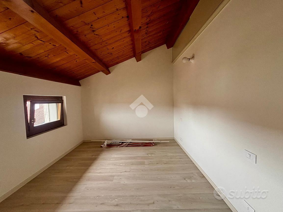 4 LOCALI A PIEVE DI SOLIGO - Vista 4