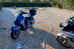 Piaggio Vespa PX 200 E