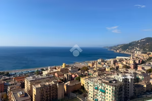 5 LOCALI A GENOVA
