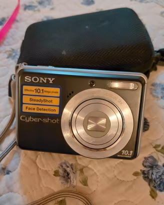 DIgicam vintage Sony CYber shot 10.1 mp