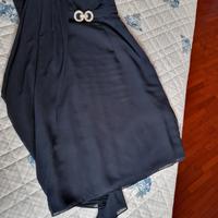 Abito da cerimonia senza spalline con stola 