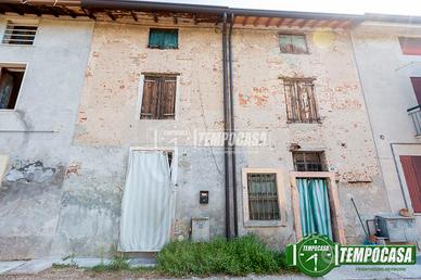Rustico da ristrutturare Bussolengo con vista sull