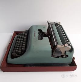 Macchina da scrivere OLIVETTI STUDIO 44 - anni 50