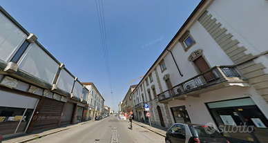 Quadrilocale CON BALCONE - CENTRO CREMONA