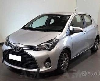 Ricambi usati toyota yaris musata completa