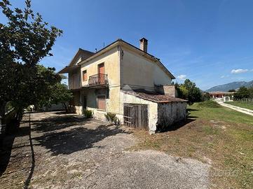 CASA INDIPENDENTE A CASSINO