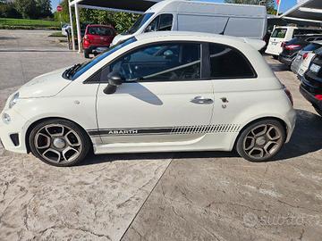 ABARTH 500 1.4 Turbo T-Jet Custom