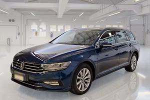 VOLKSWAGEN PASSAT VARIANT 2.0 TDI SCR EVO 110 KW B