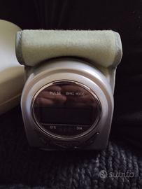 Misuratore pressione da polso