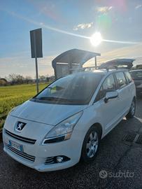 peugeot 5008 1.6 HDI