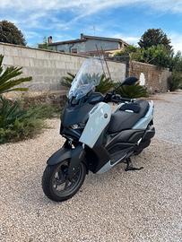 Yamaha xmax 300 2026