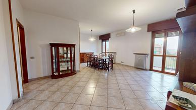 TRILOCALE PANORAMICO IN ZONA BORGO MISTO