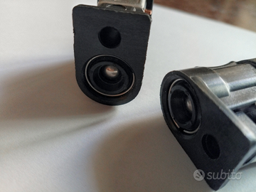 Connettore tubo carburante