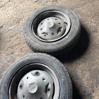 Gomme con cerchio fiat 500 L epoca