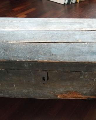 Baule Antico In Legno