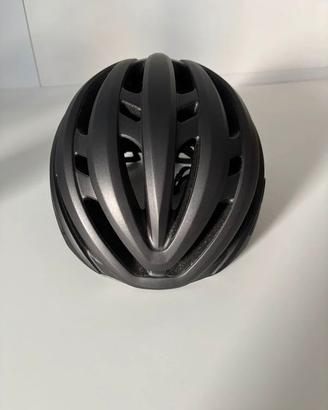 Casco da bicicletta GIRO Agilis con MIPS