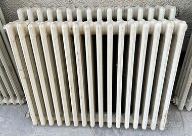 Termosifoni in ghisa stile anni ‘70