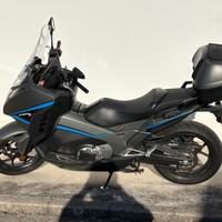 Honda Integra 750 abs