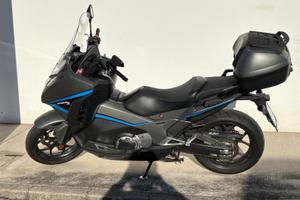 Honda Integra 750 abs